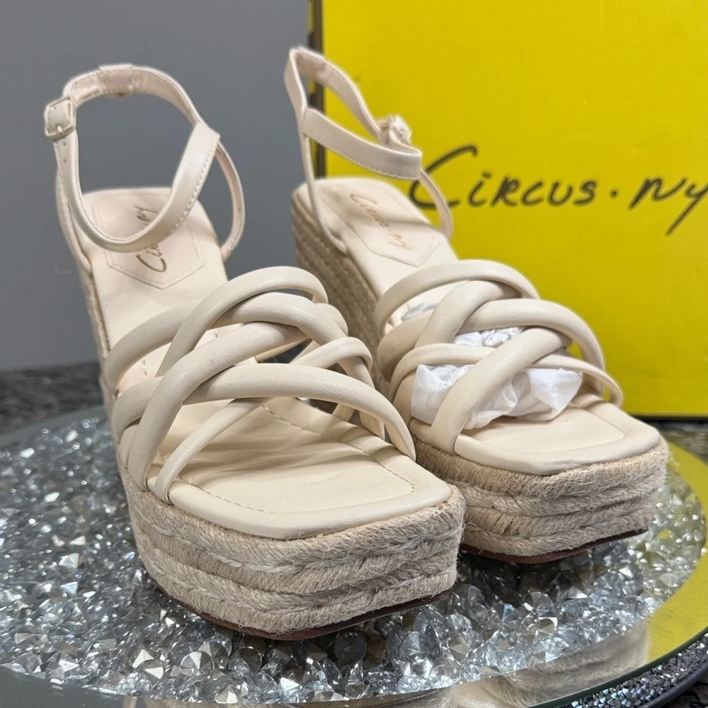 Circus by Sam Edelman Women's Irene Strappy espadrilles Tan Wedge Sandals NEW 10